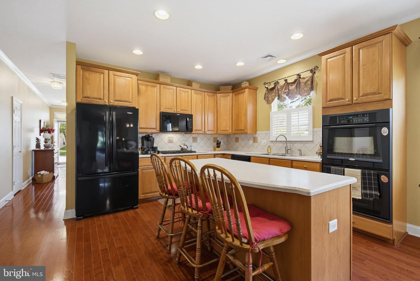 707 Thoreau Drive photo 13