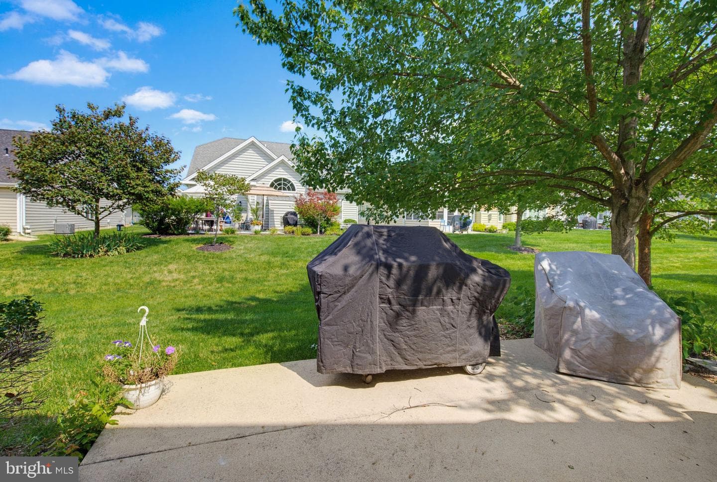 707 Thoreau Drive photo 34
