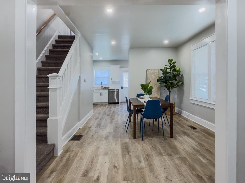 338 Ruby Street photo 6
