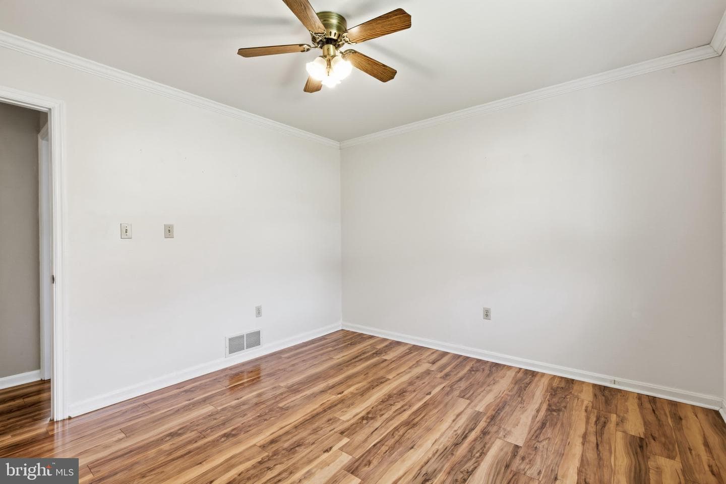 125 Washington Avenue photo 28