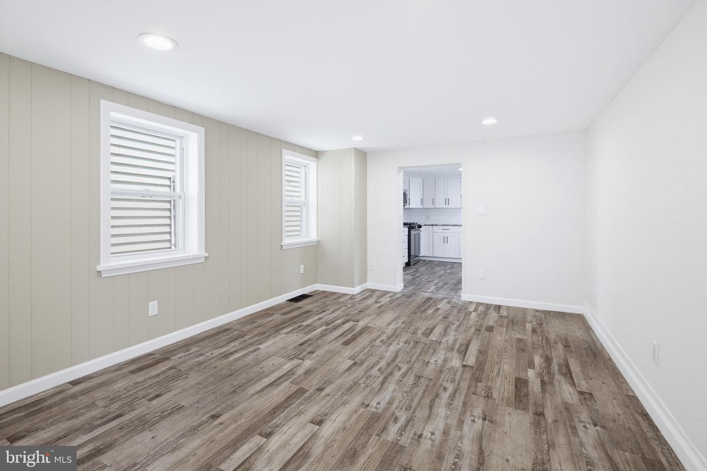 116 W Main Street photo 6