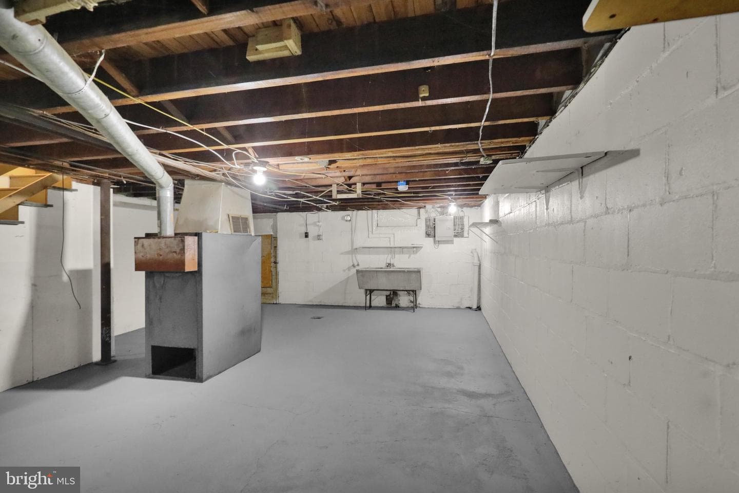 343 S Marshall Street photo 17