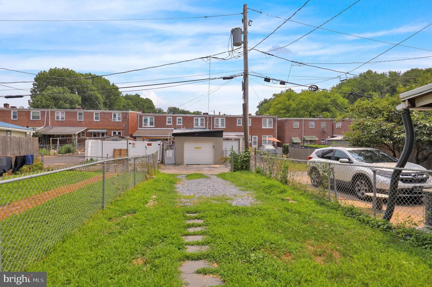 343 S Marshall Street photo 19