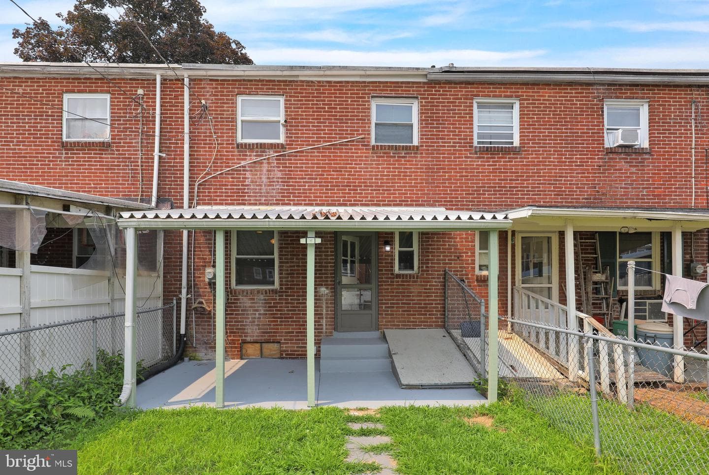 343 S Marshall Street photo 20