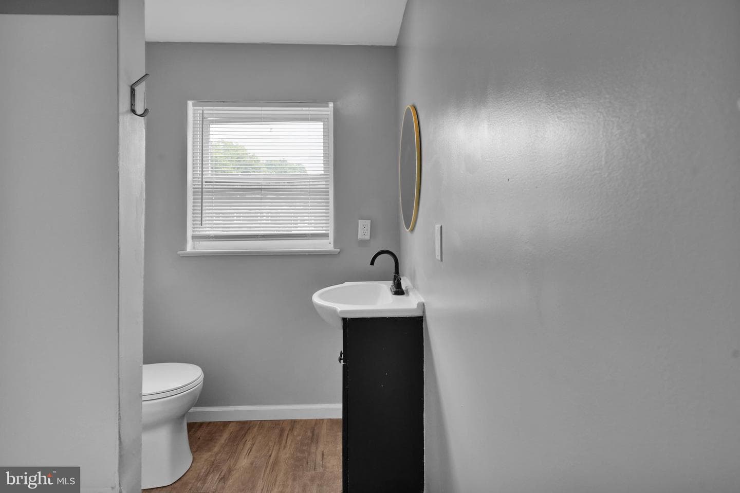 343 S Marshall Street photo 8