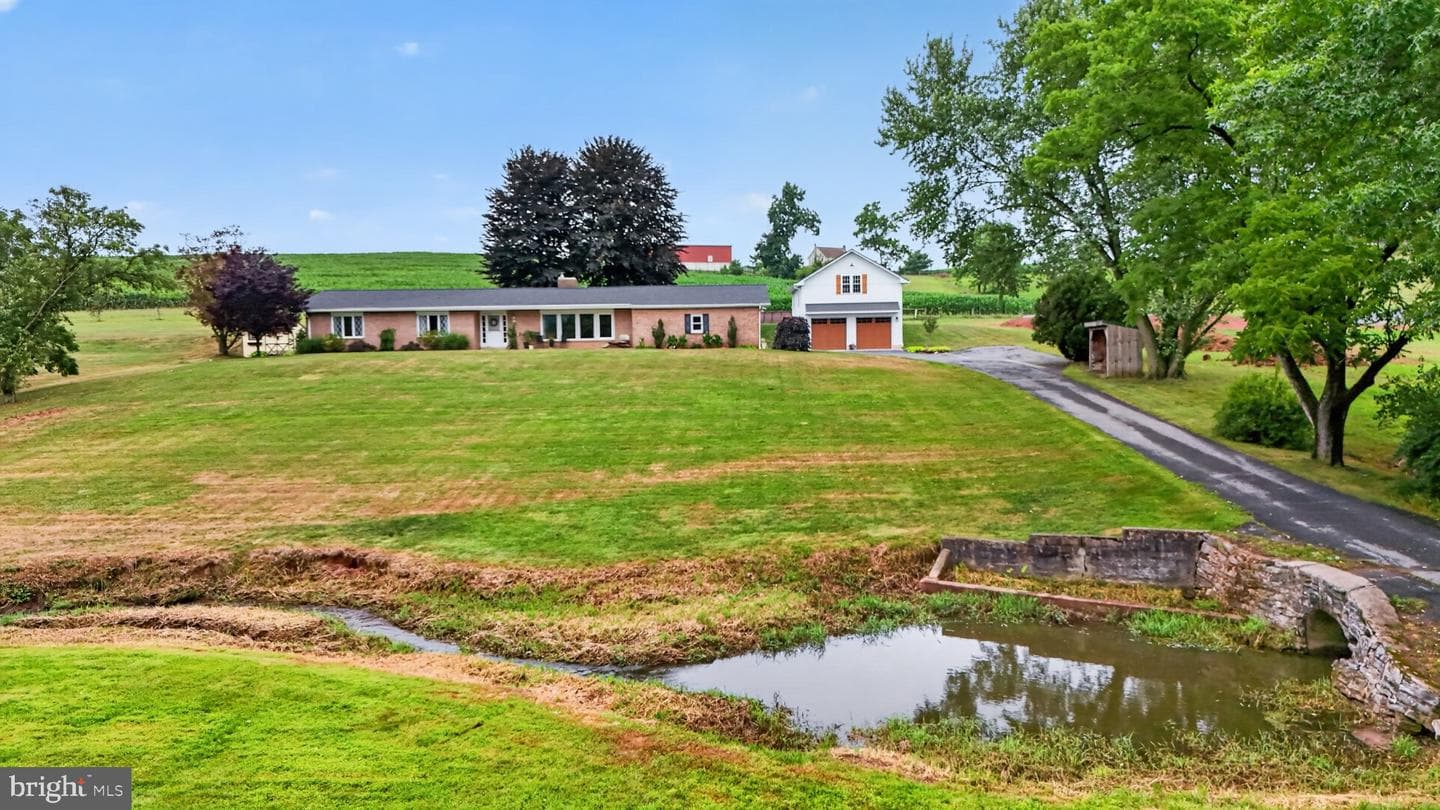 475 S Cocalico Road photo 18