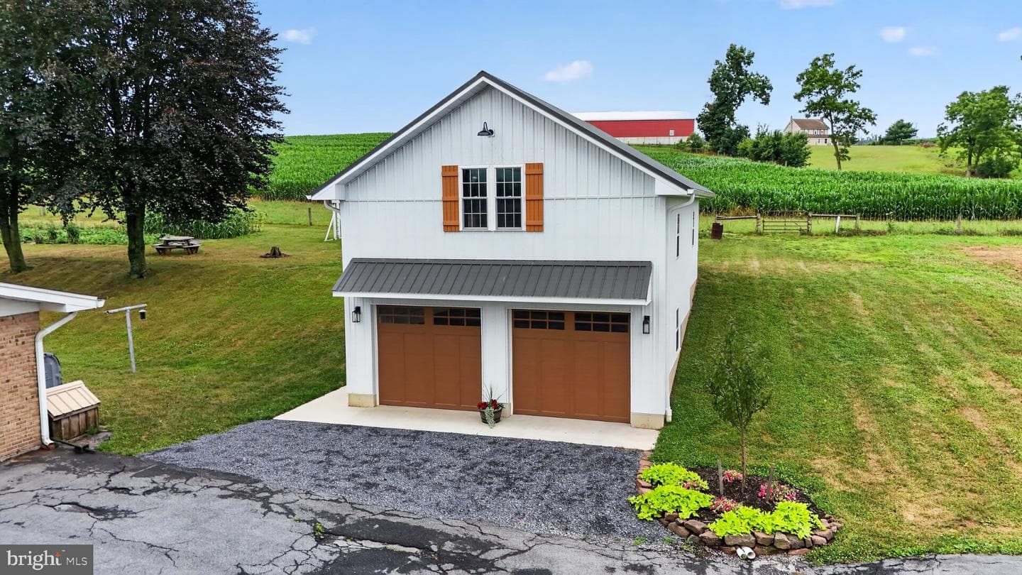 475 S Cocalico Road photo 21