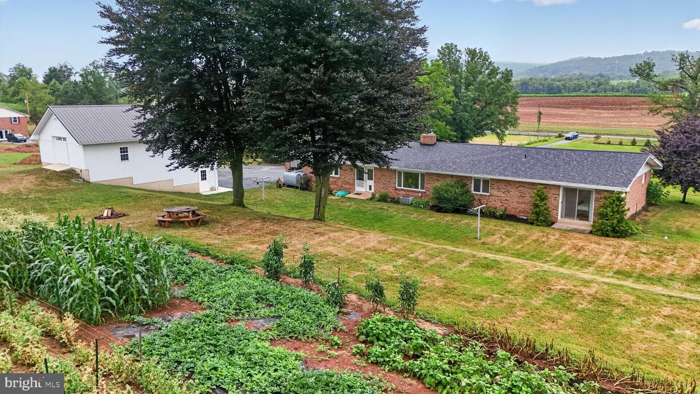 475 S Cocalico Road photo 26