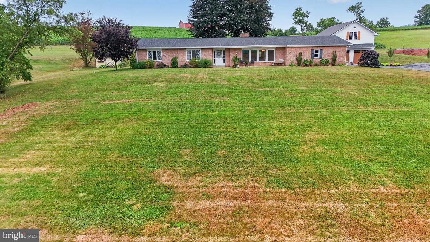 475 S Cocalico Road photo 28