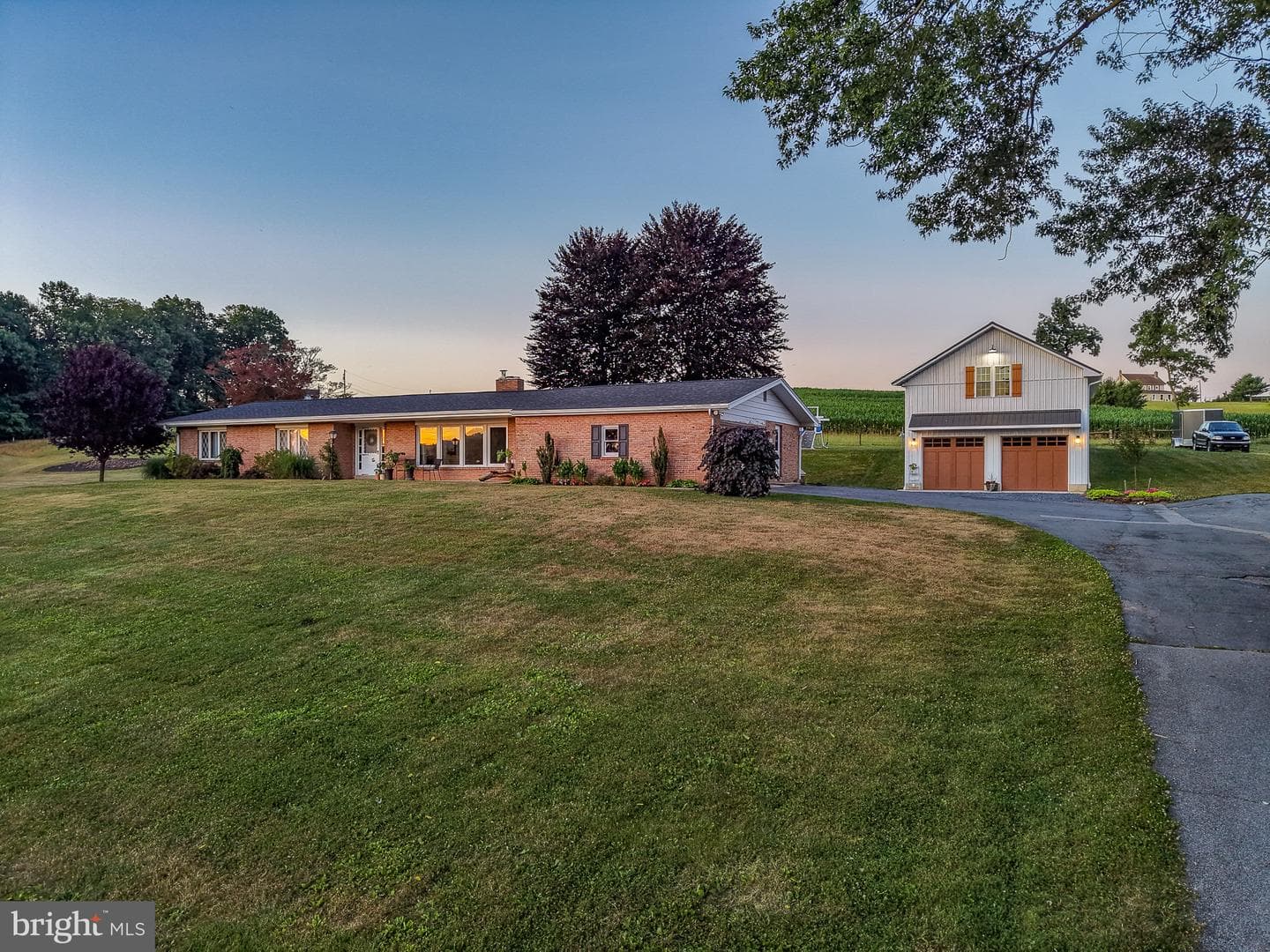 475 S Cocalico Road photo 3