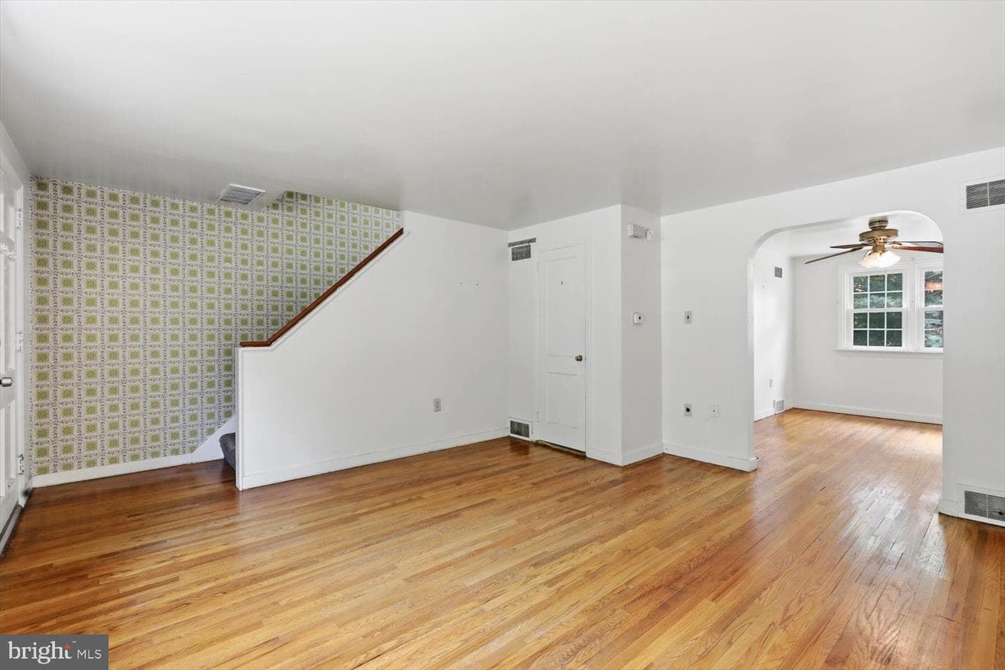 849 Fountain Avenue photo 5