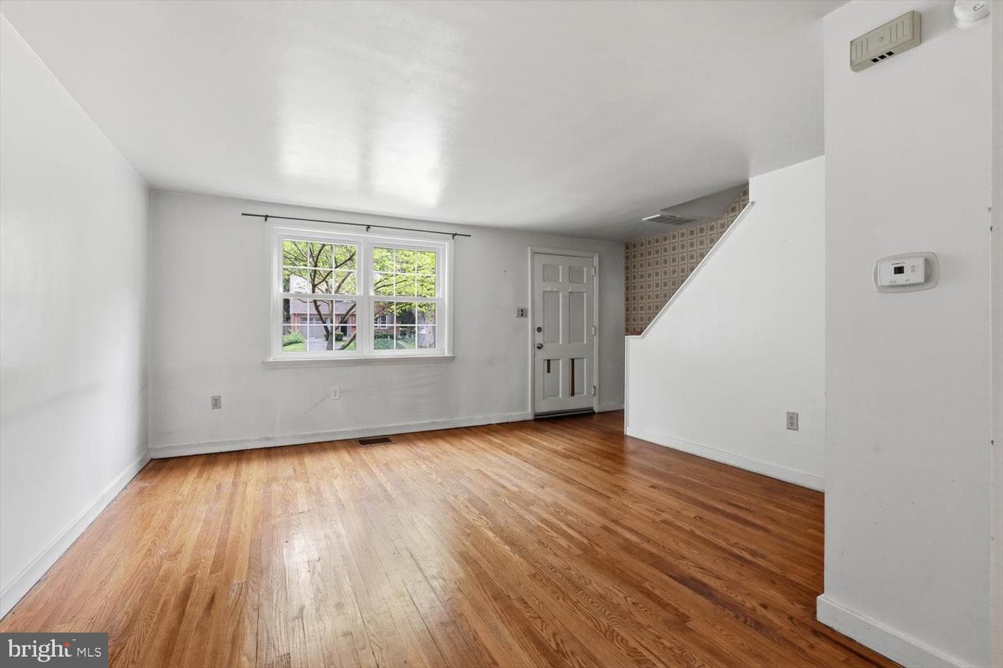 849 Fountain Avenue photo 6