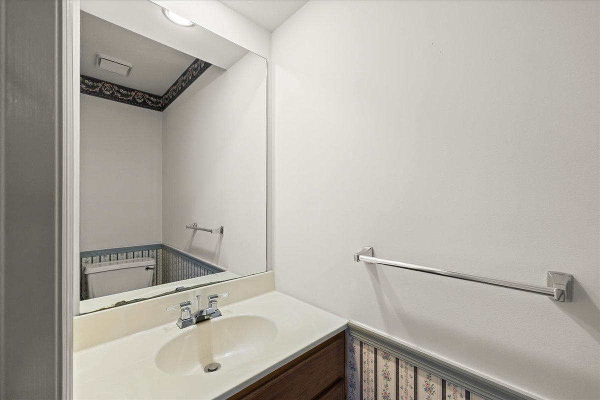 41 Apricot Avenue photo 12