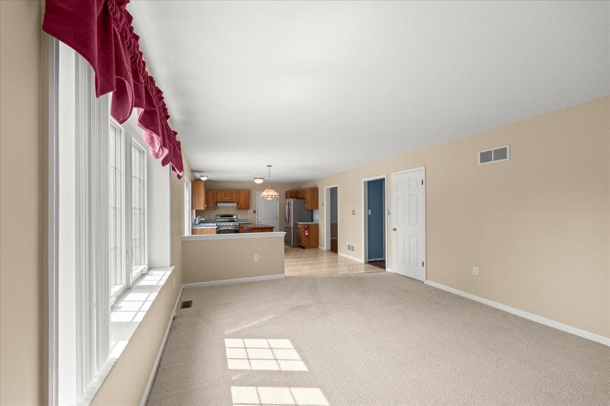 41 Apricot Avenue photo 16