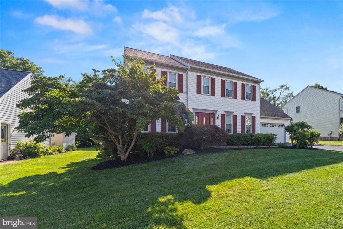 41 Apricot Avenue photo 3