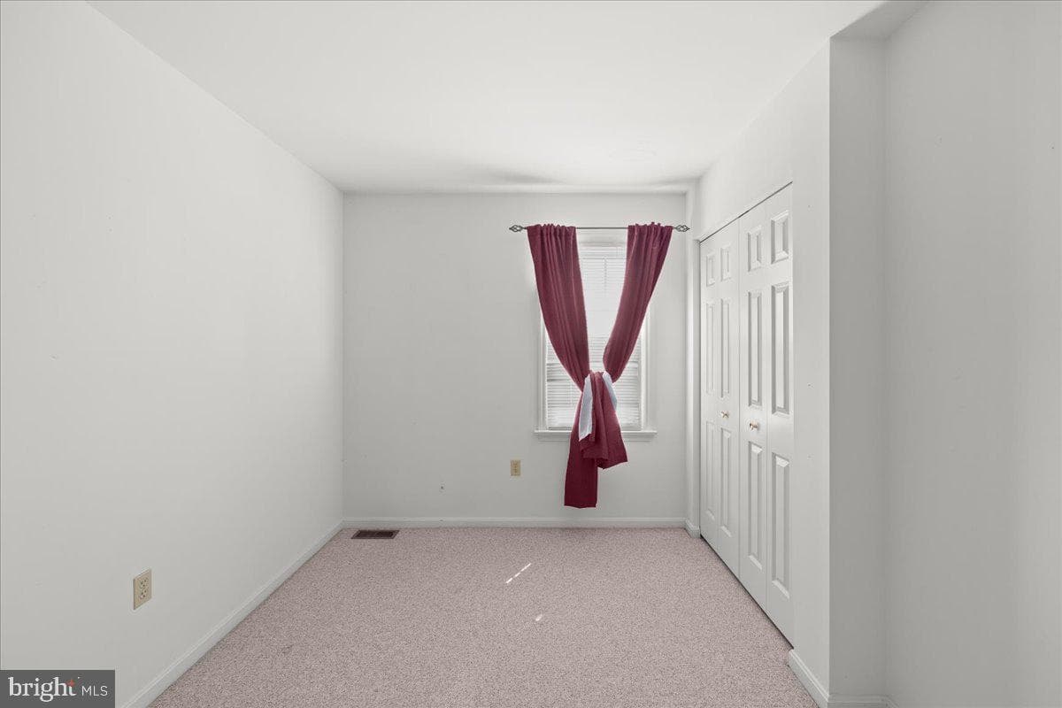 41 Apricot Avenue photo 34