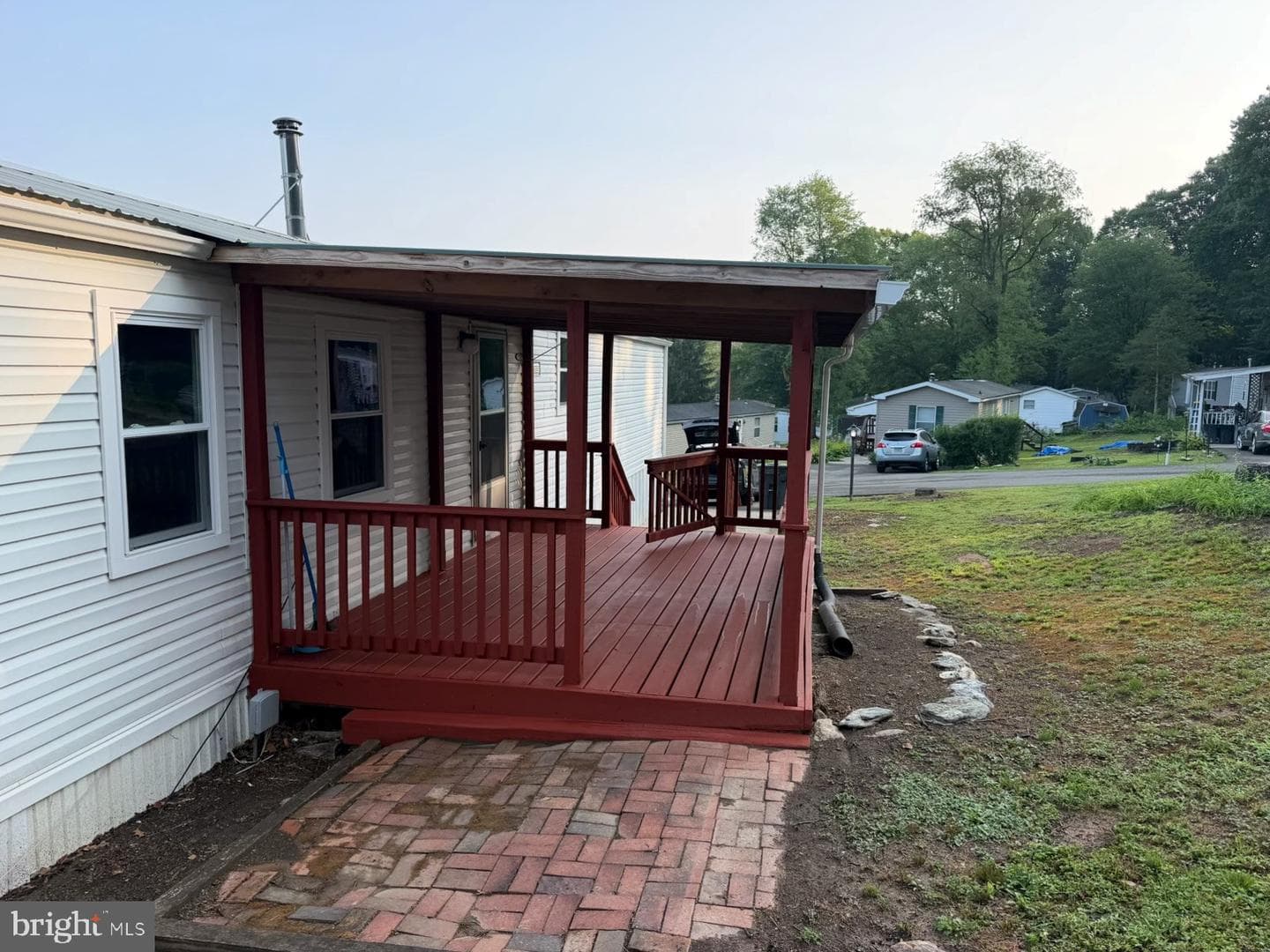 309 Poplar Lane photo 1