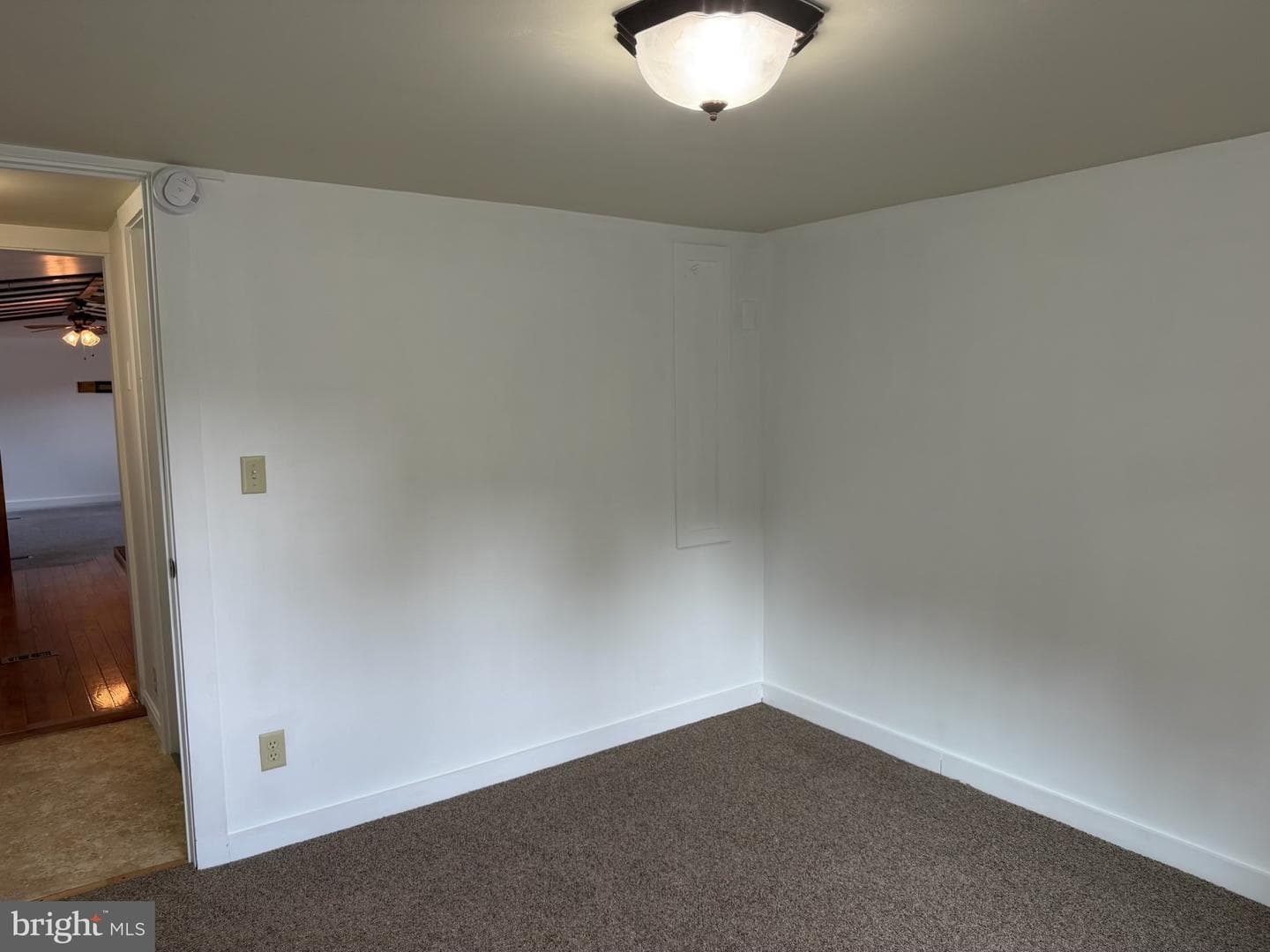 309 Poplar Lane photo 30
