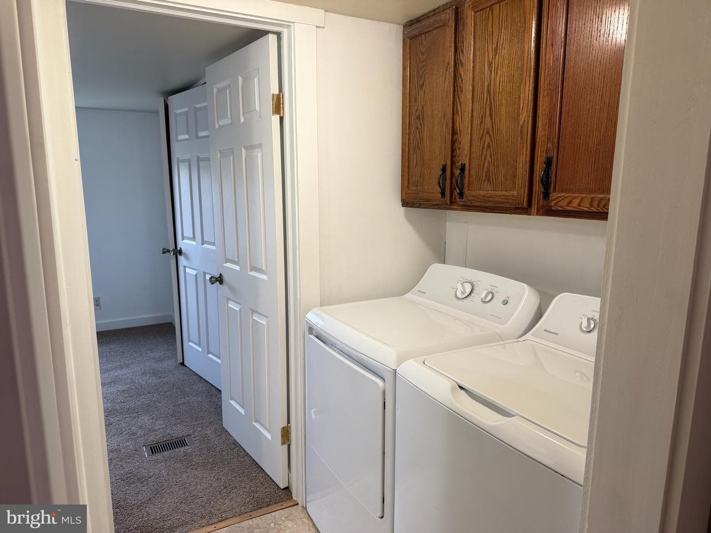309 Poplar Lane photo 37