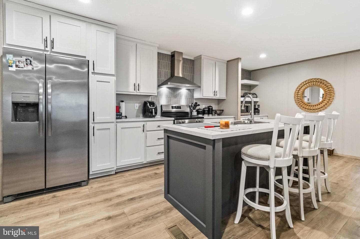 254 Walnut Street photo 10