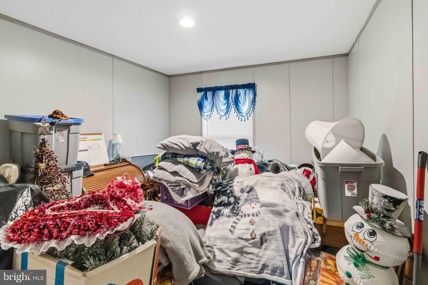 254 Walnut Street photo 17