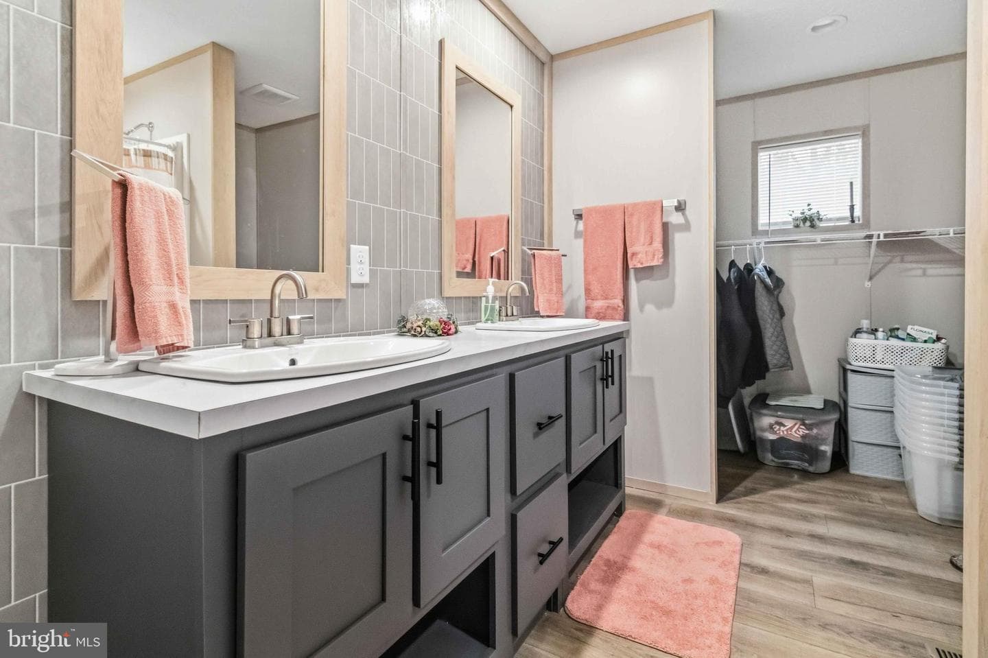254 Walnut Street photo 18
