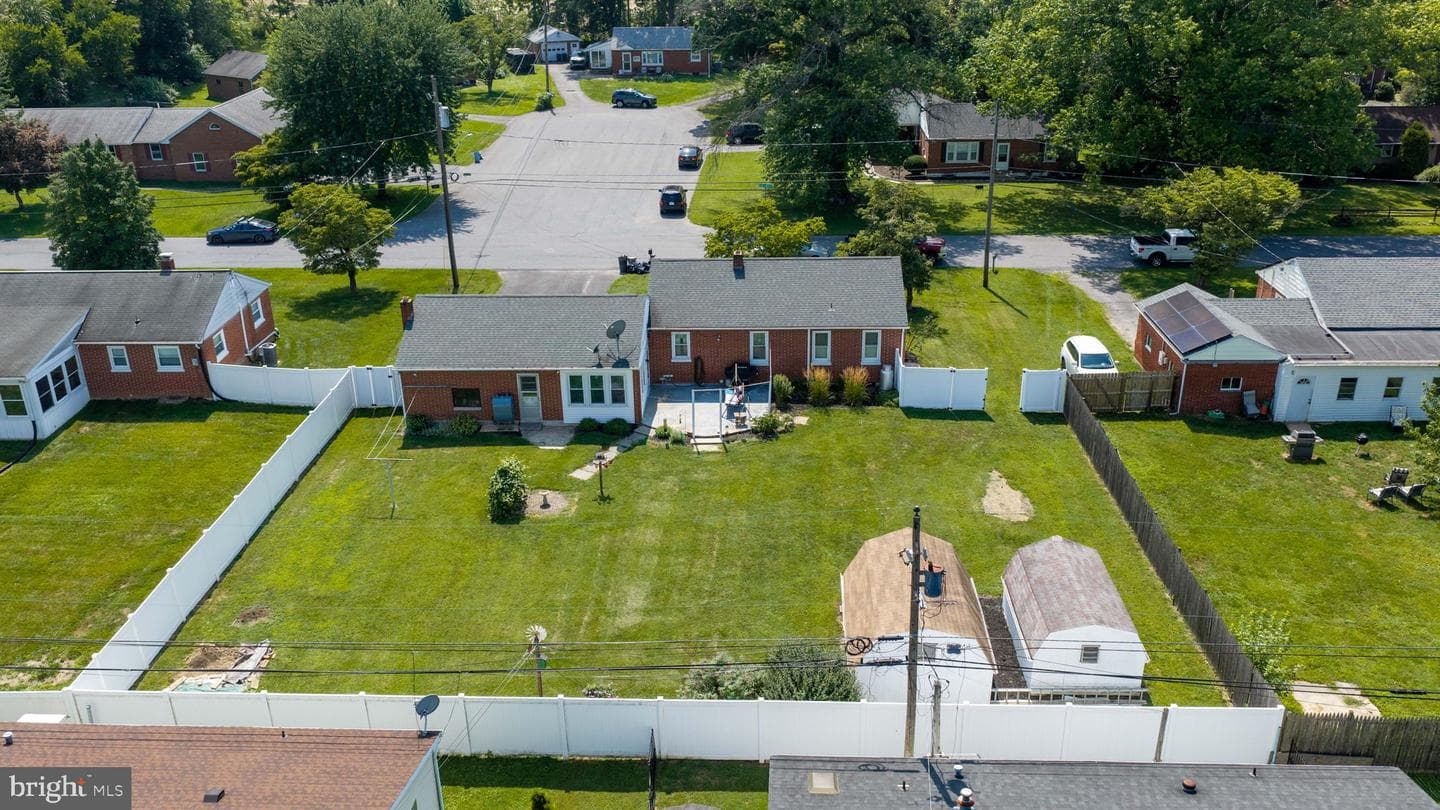 9 Park Circle Drive photo 5