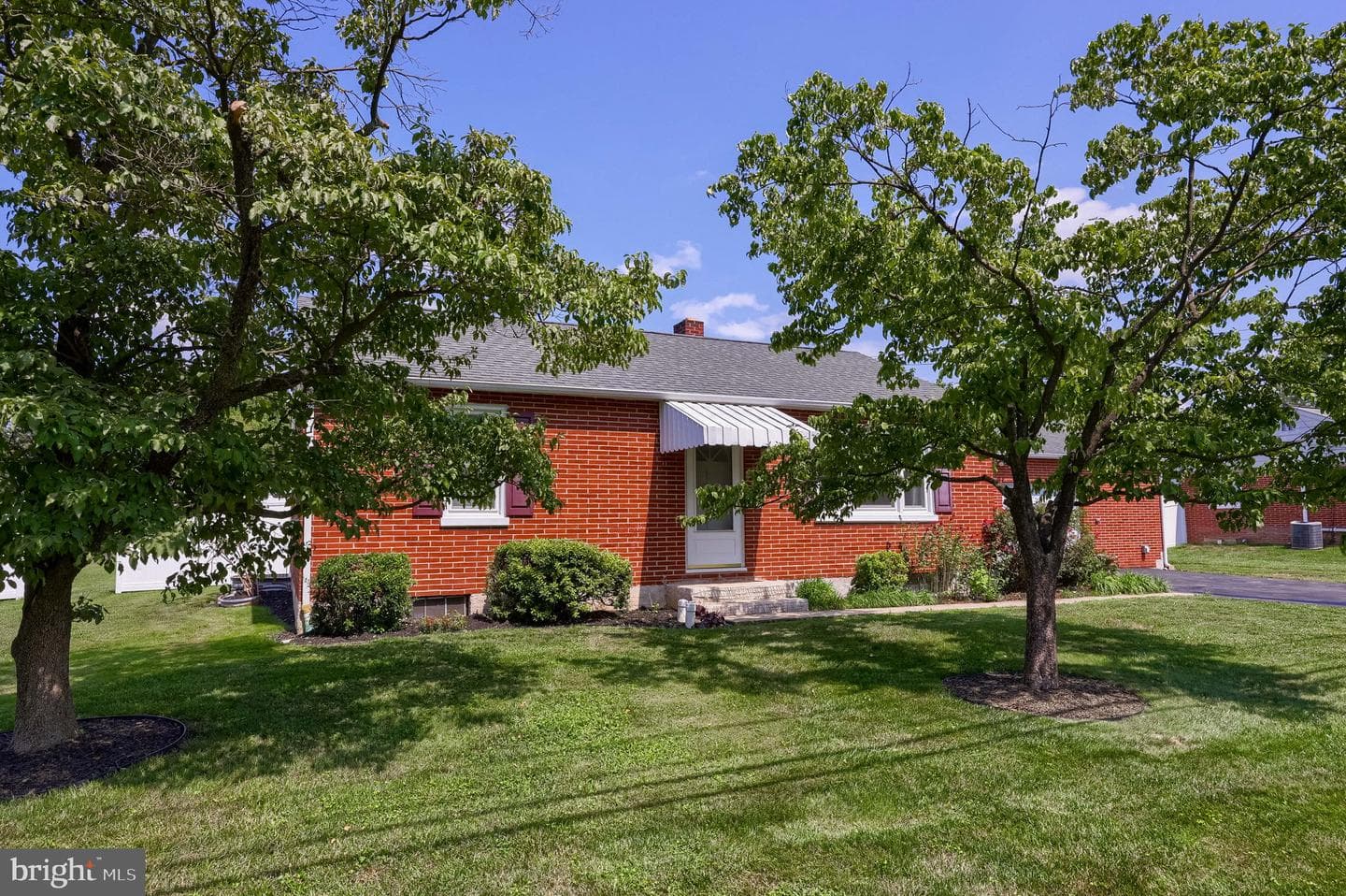 9 Park Circle Drive photo 8
