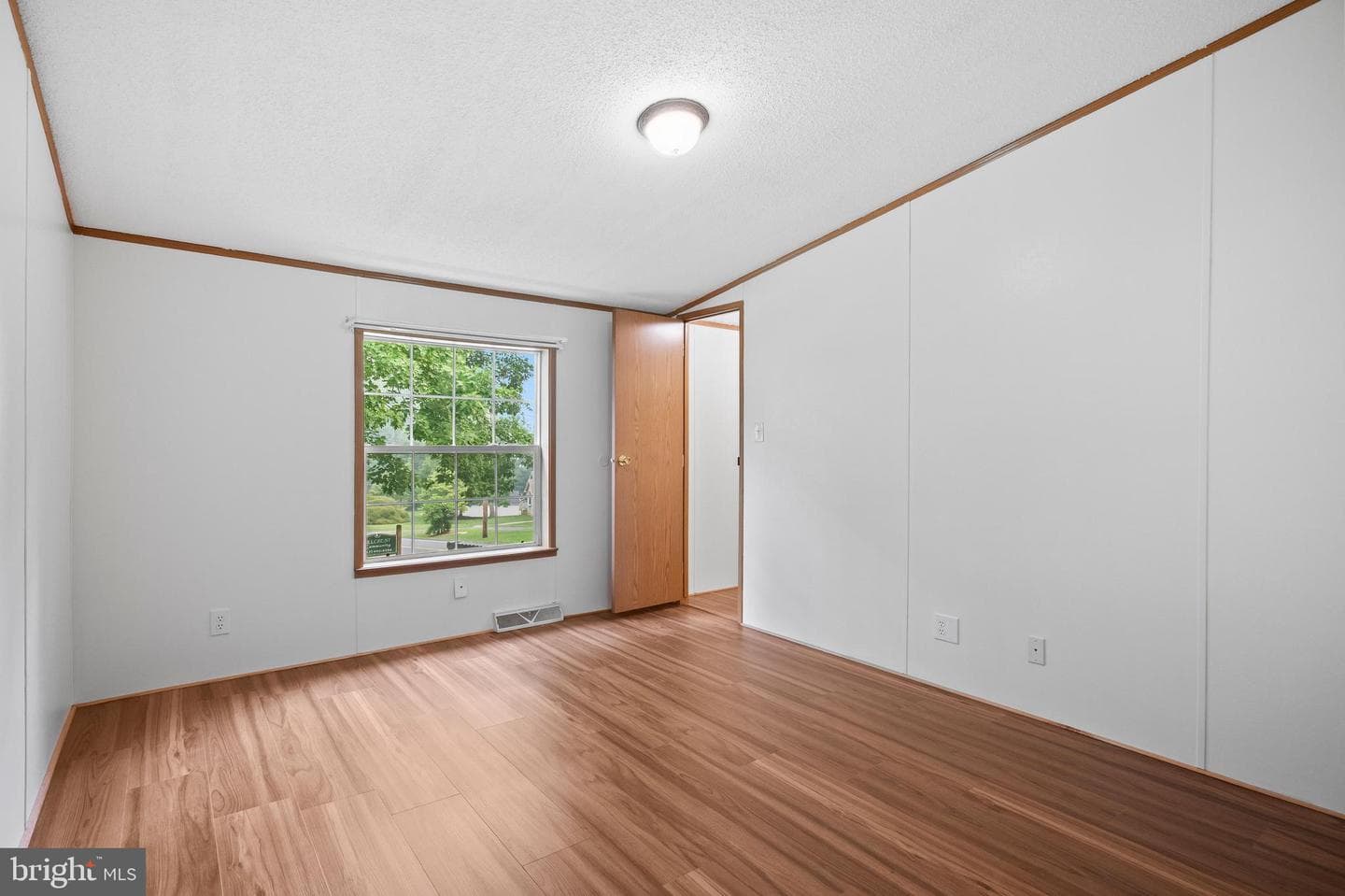 707 Hillside Drive photo 15