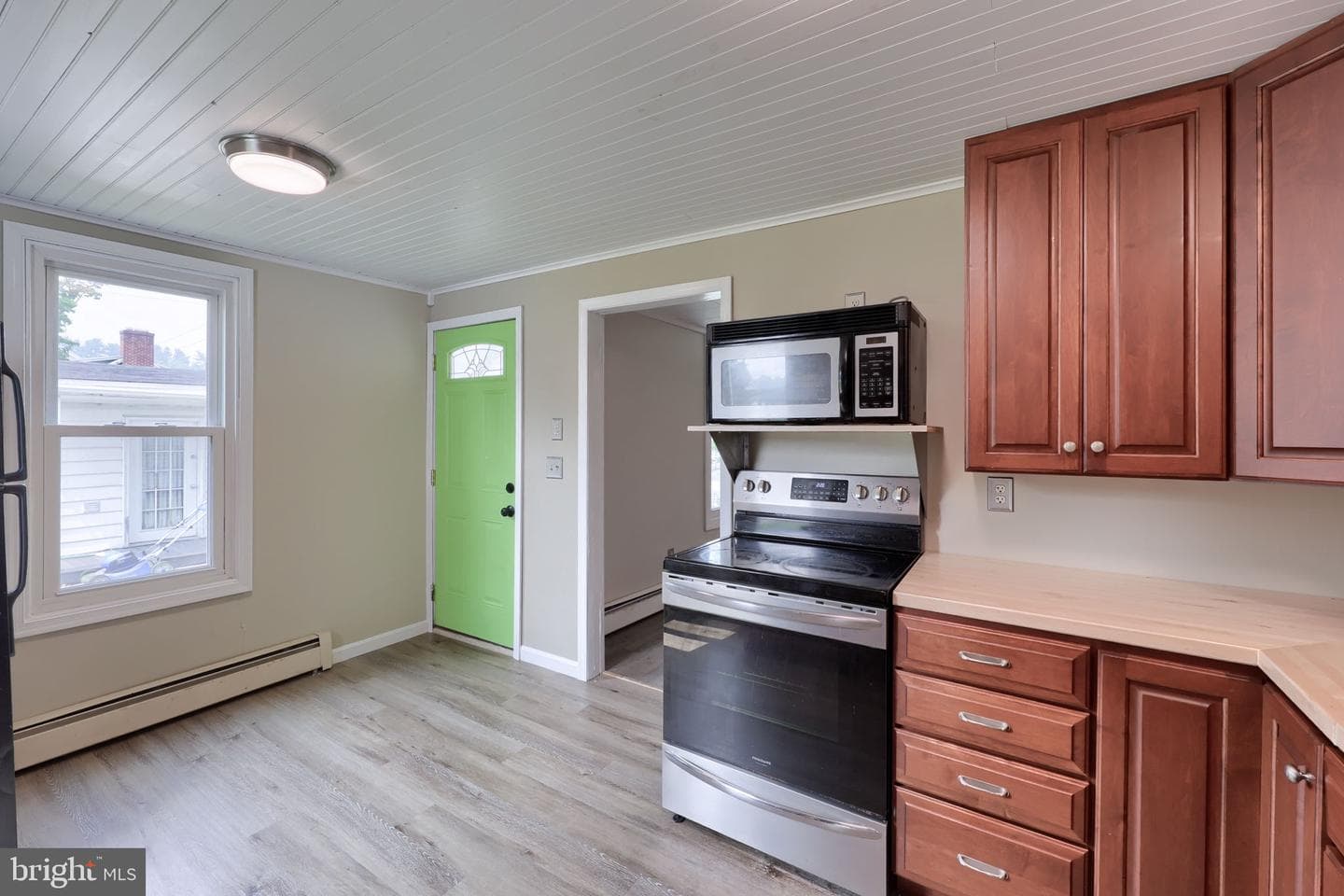 128 N Charlotte Street photo 25