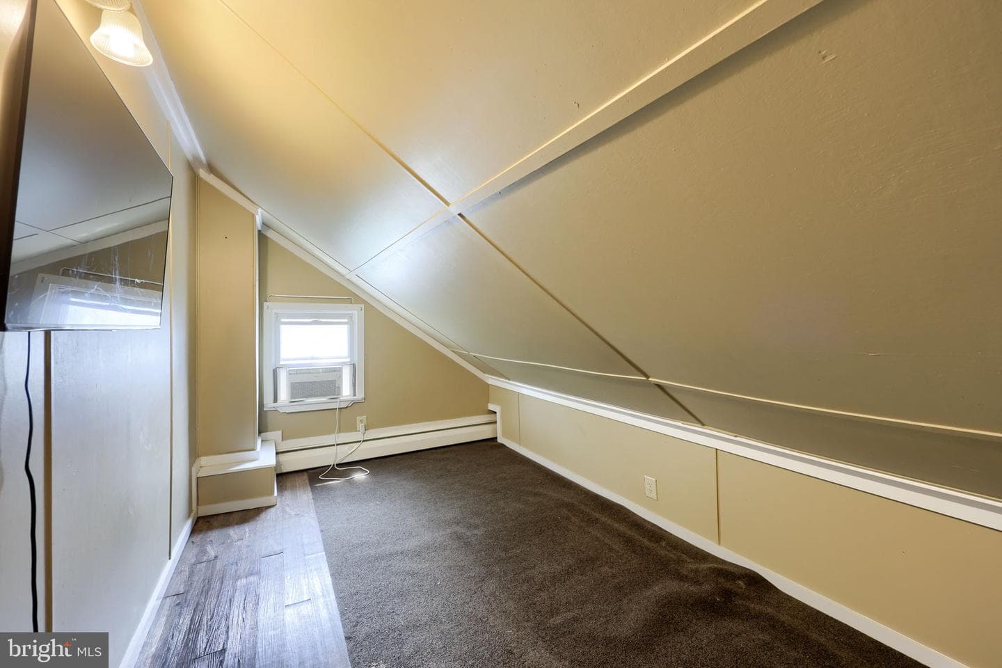 128 N Charlotte Street photo 35