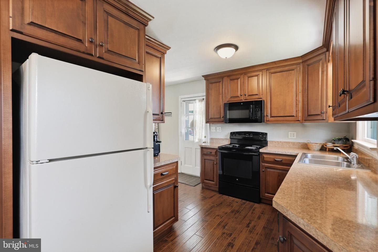 12 S Conestoga View Drive photo 7