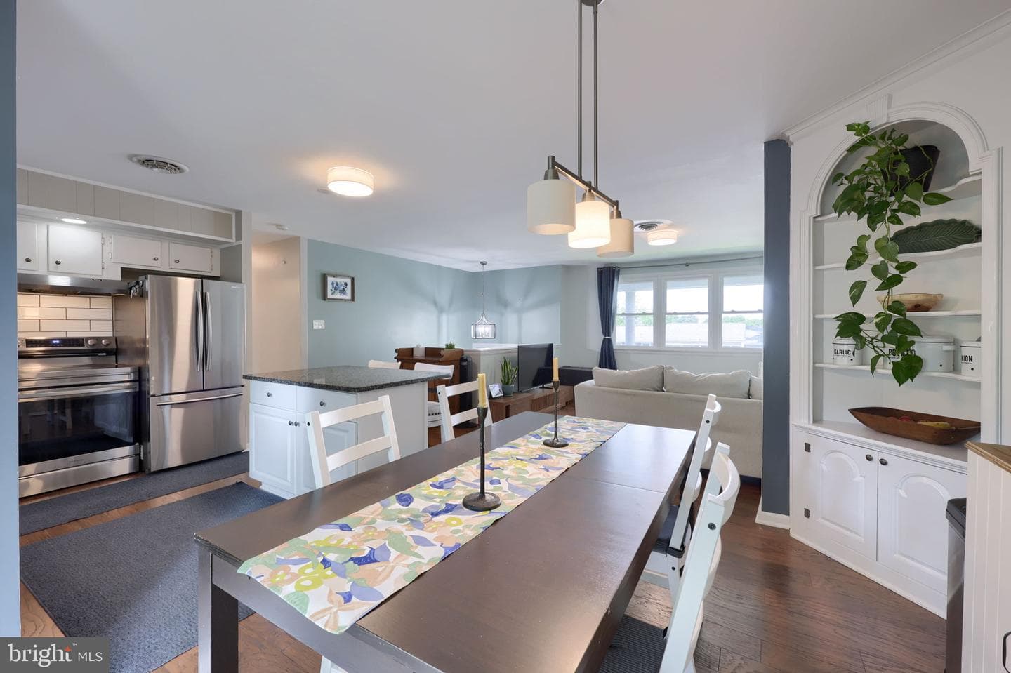 116 Oxford Drive photo 11