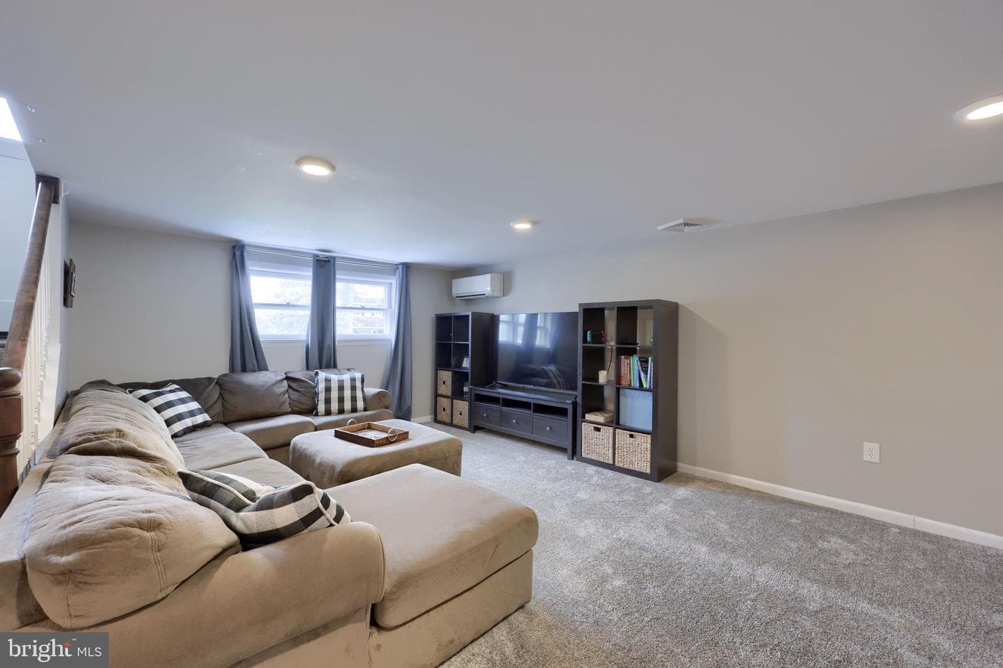 116 Oxford Drive photo 23