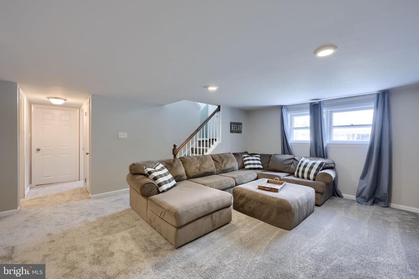 116 Oxford Drive photo 26