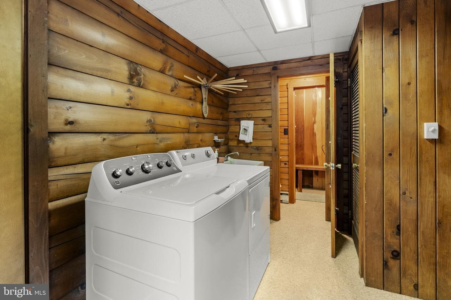 88 Fox Road photo 16