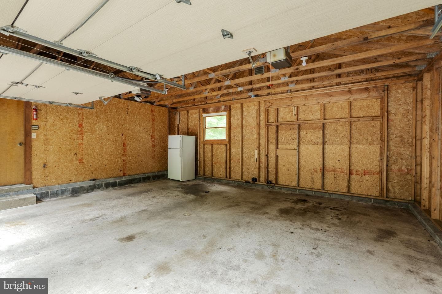 88 Fox Road photo 20
