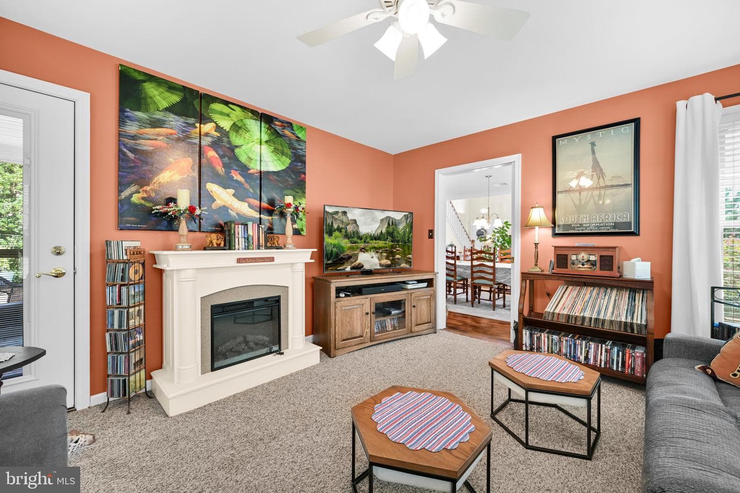 1066 Cambridge Drive photo 12