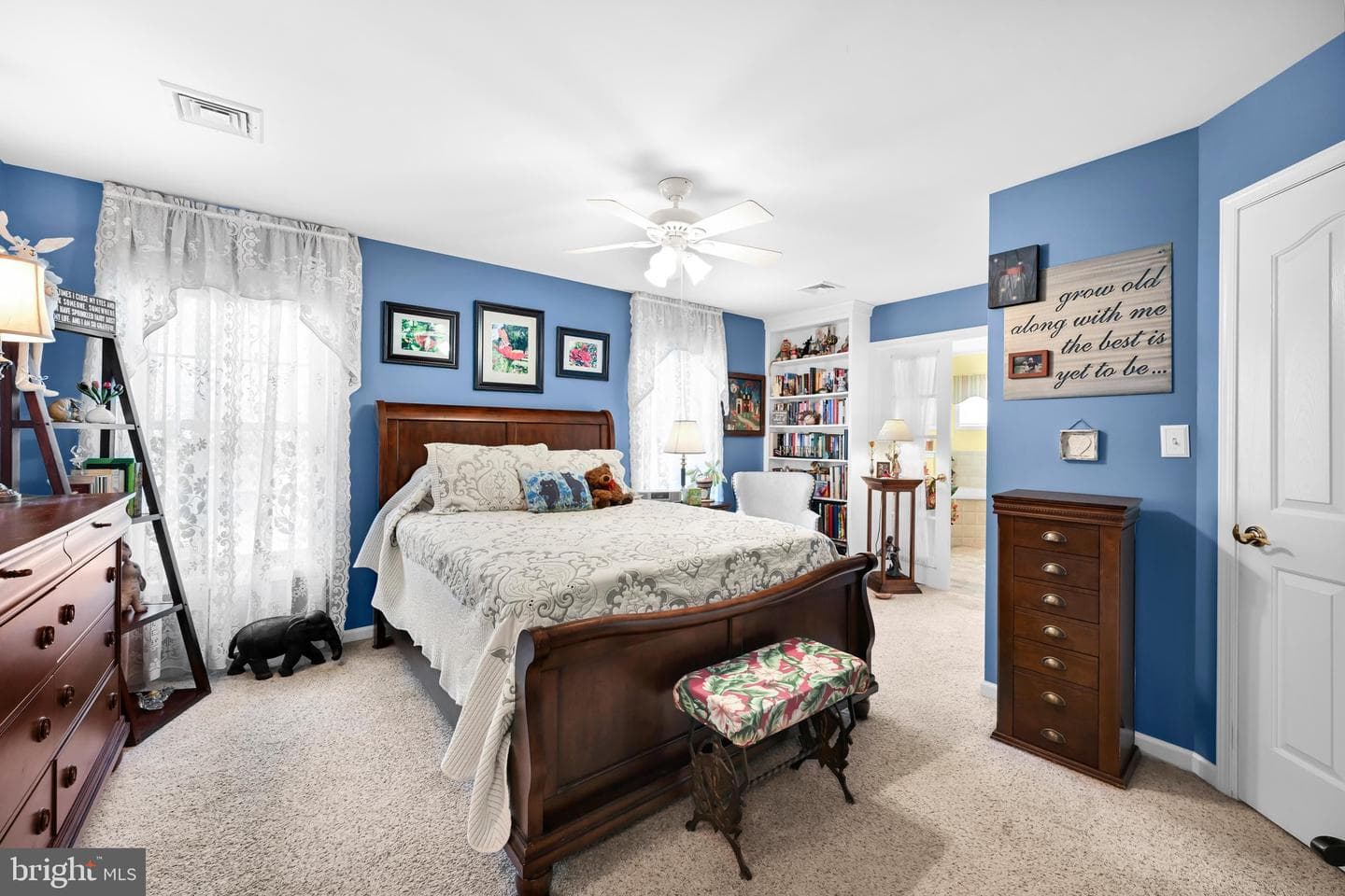 1066 Cambridge Drive photo 19