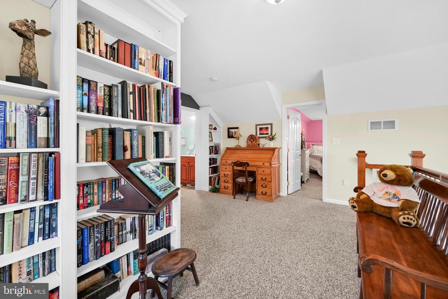 1066 Cambridge Drive photo 31