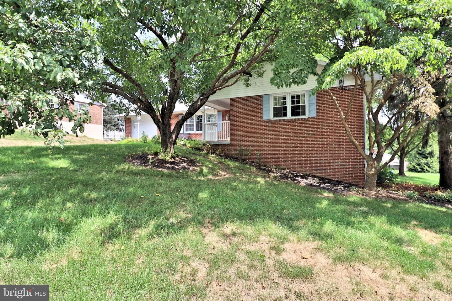 51 Miller Drive, Manheim