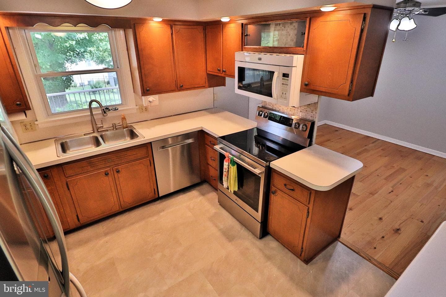 51 Miller Drive photo 4