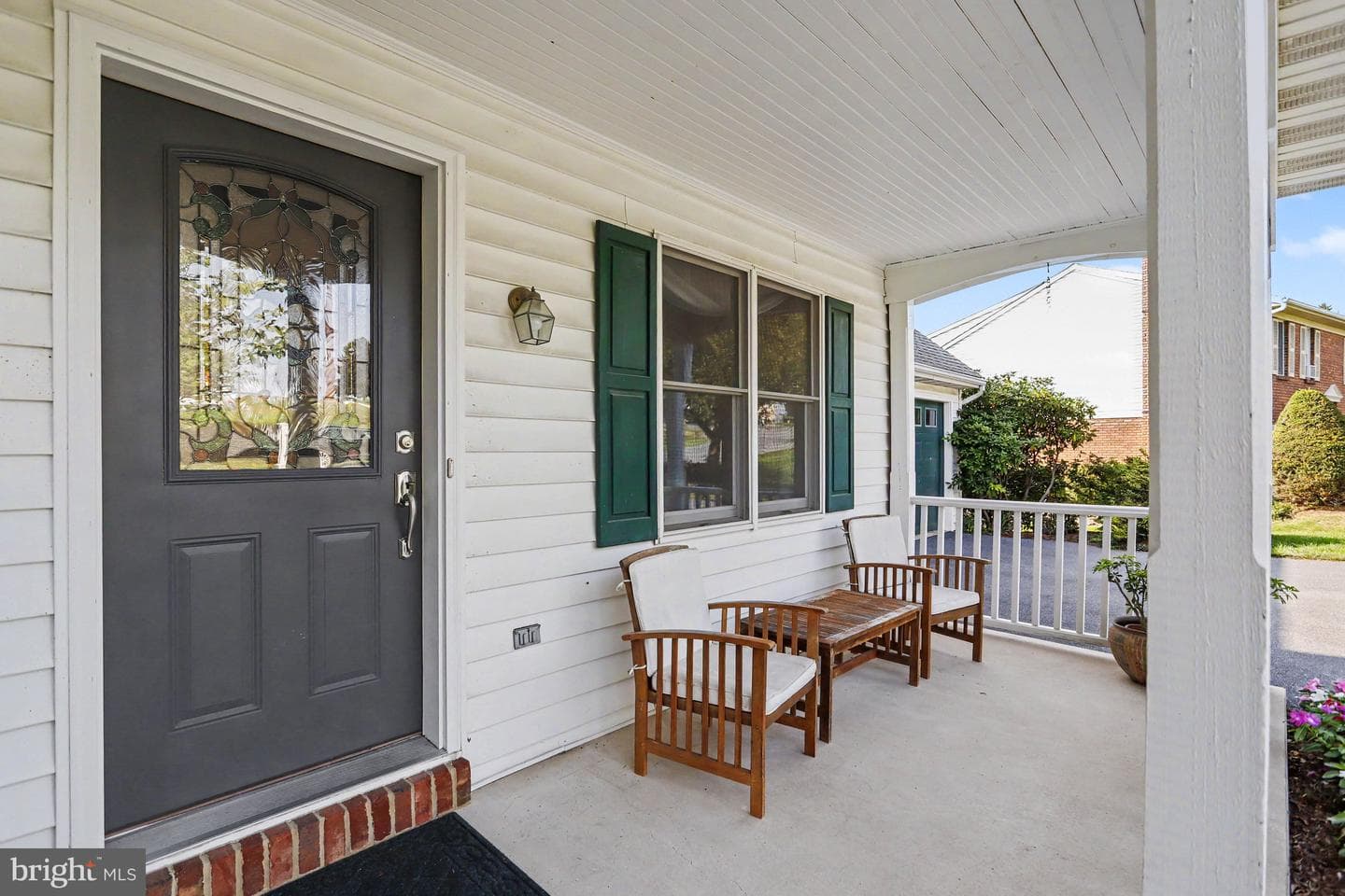 519 Colonial Crescent Drive photo 8