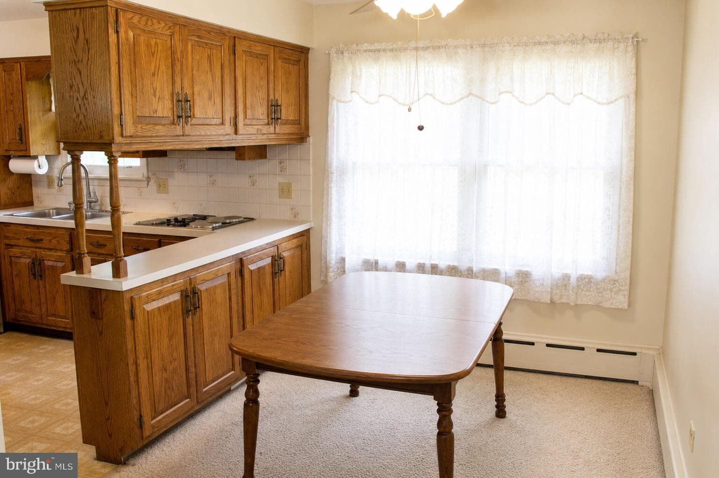 625 Hampden Road photo 20