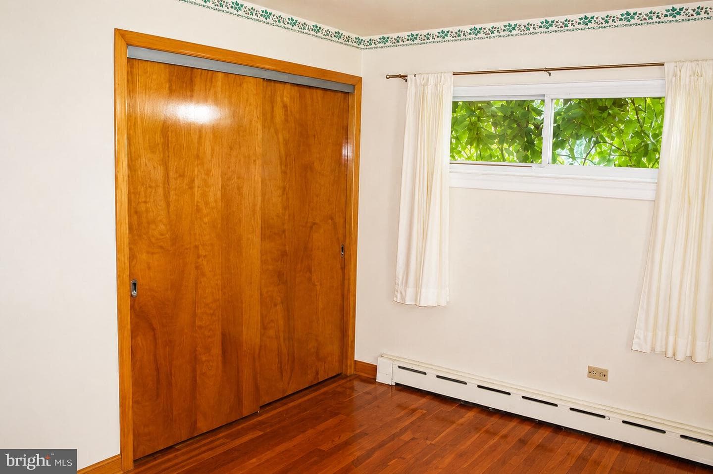625 Hampden Road photo 25