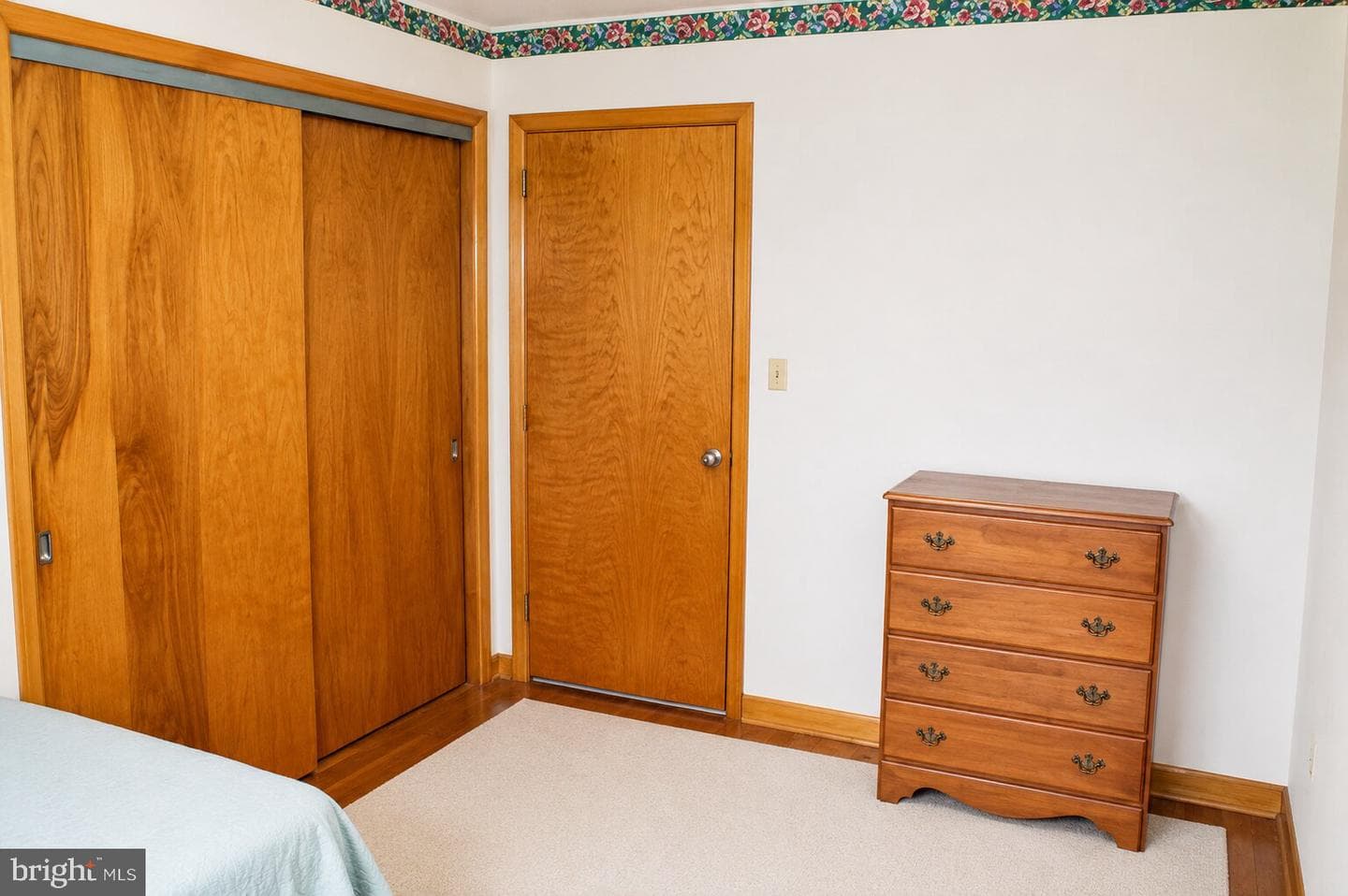 625 Hampden Road photo 29