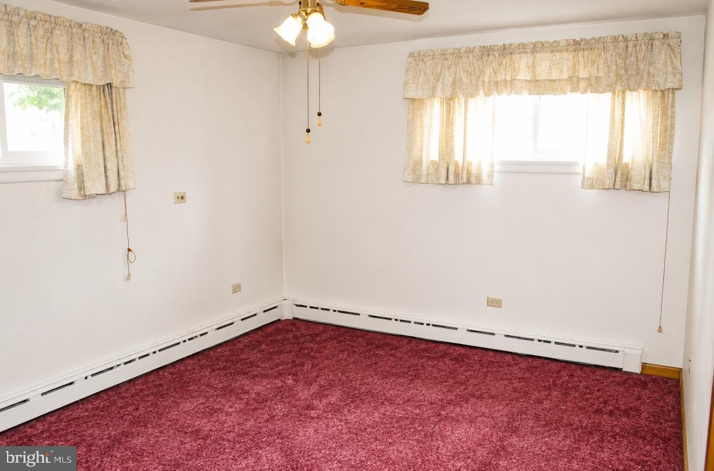 625 Hampden Road photo 31