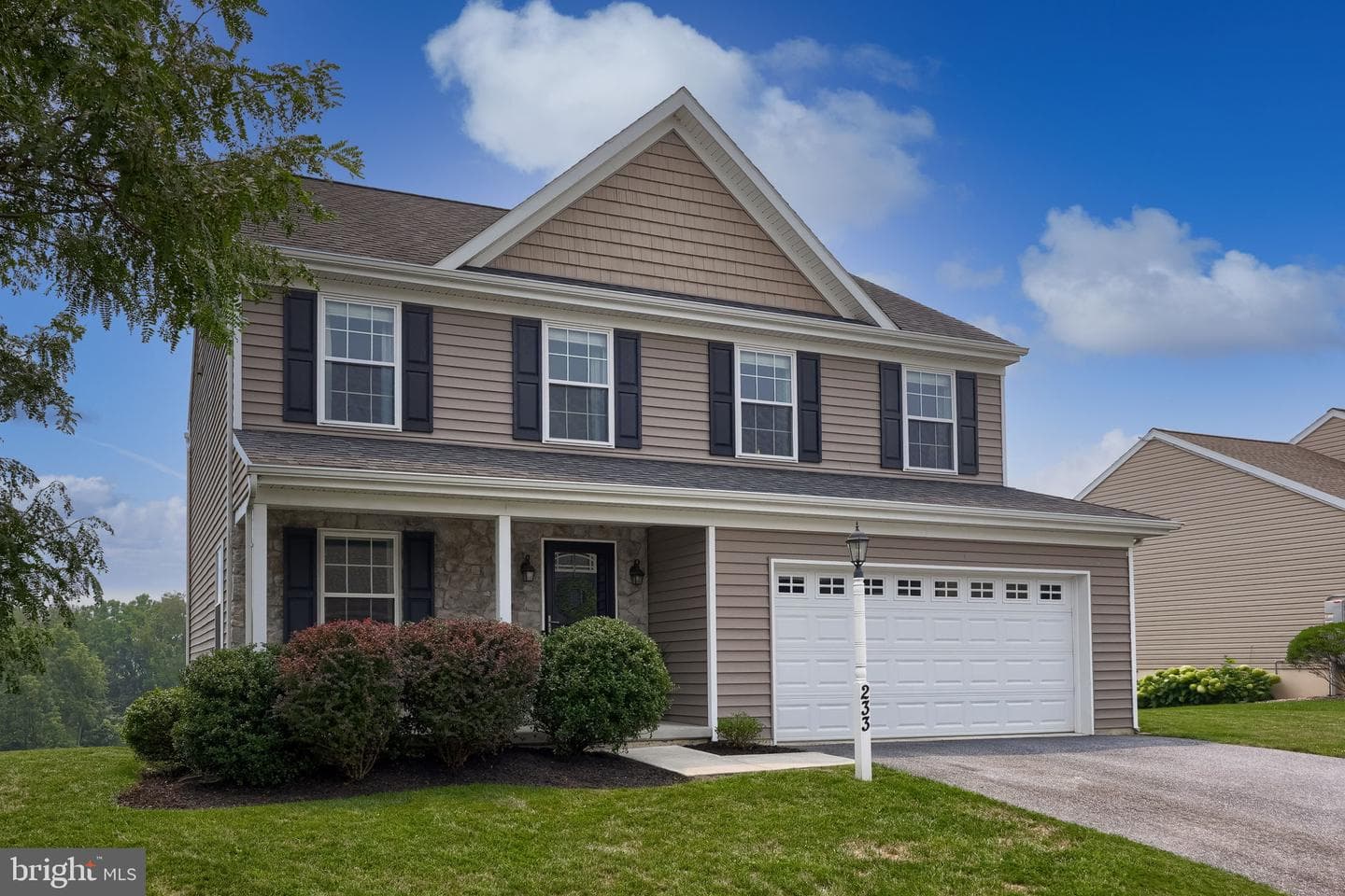 233 Loghes Drive, Manheim