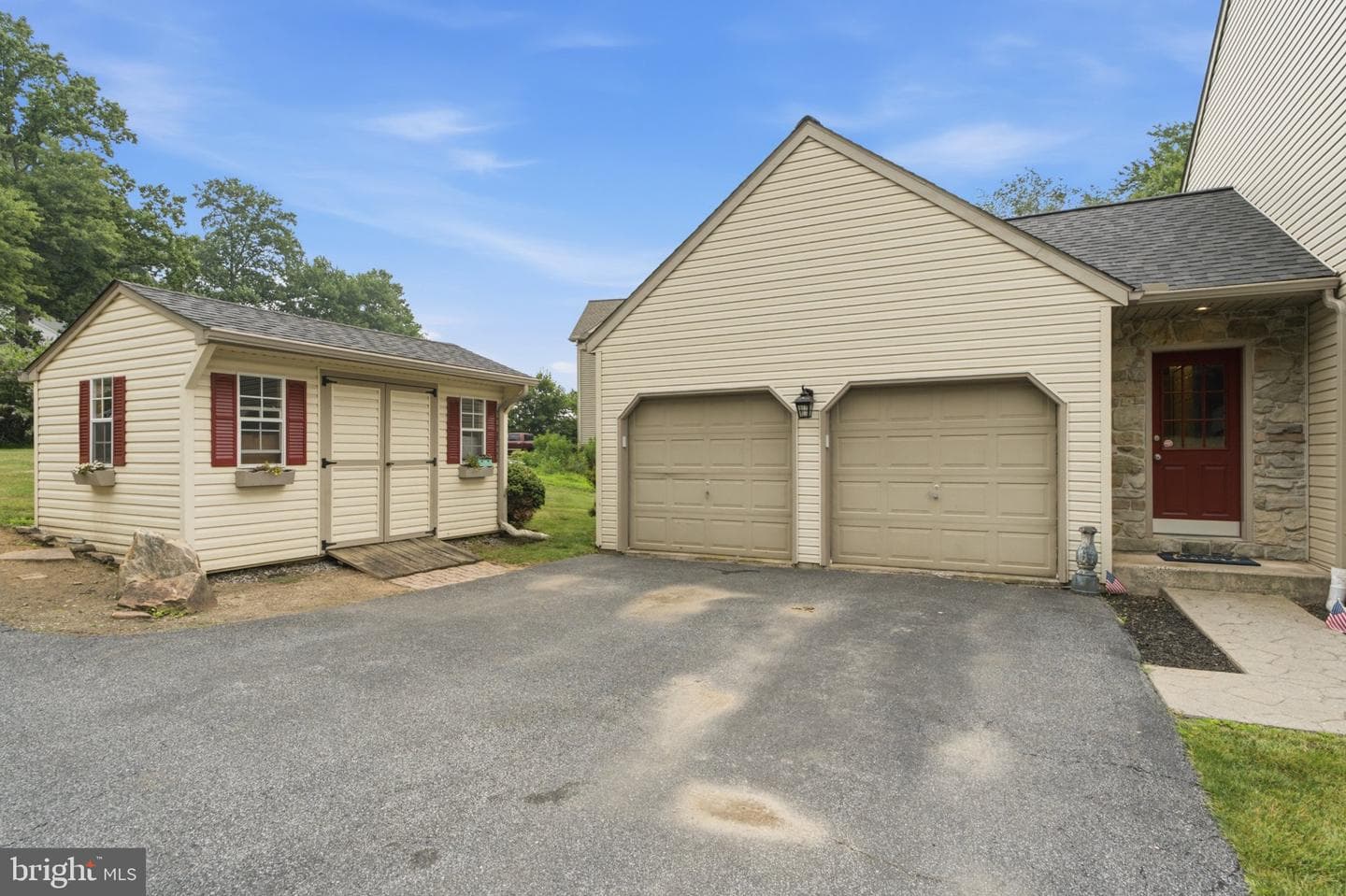 906 Hidden Hollow Drive photo 10