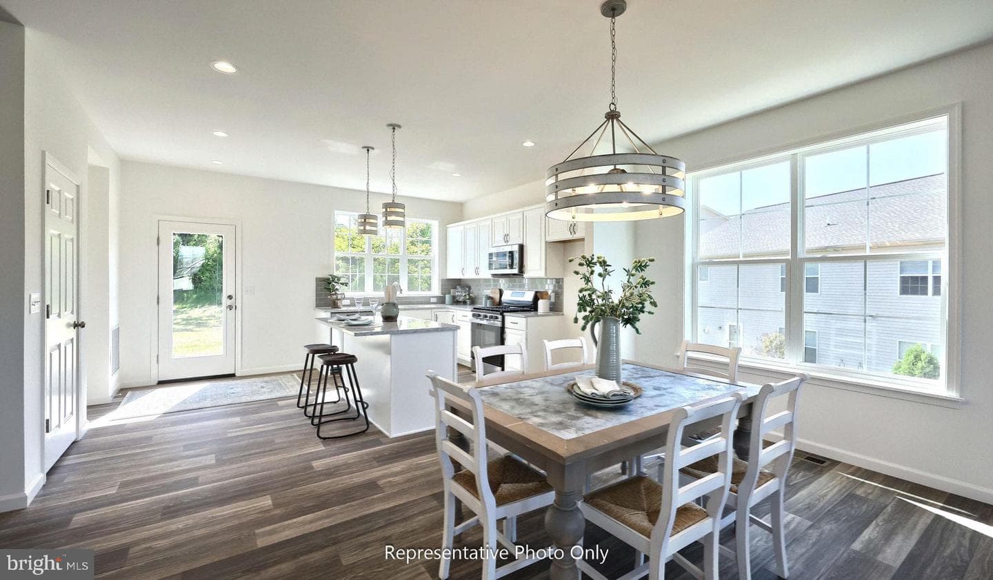 19 Arcadia Drive photo 5